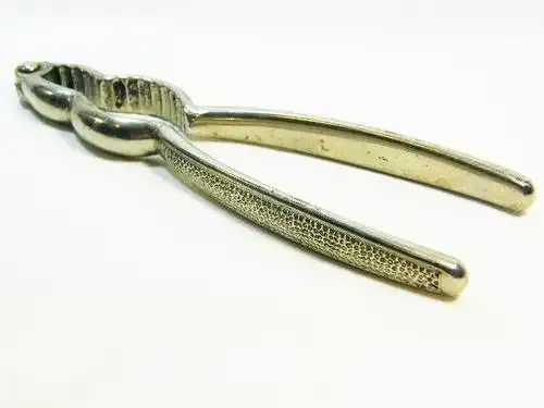 Vintage silverplated nutcracker pliers with double opening - as per photo