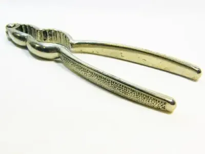 Vintage silverplated nutcracker pliers with double opening - as per photo
