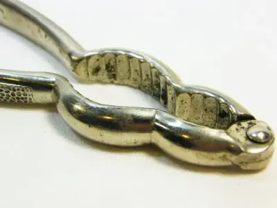 Vintage silverplated nutcracker pliers with double opening - as per photo