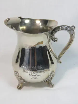 Viners International silver plated pitcher 12,5cm in length