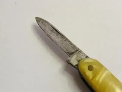 Small Pocket Knife - ` OK ` on Blade - as per photo