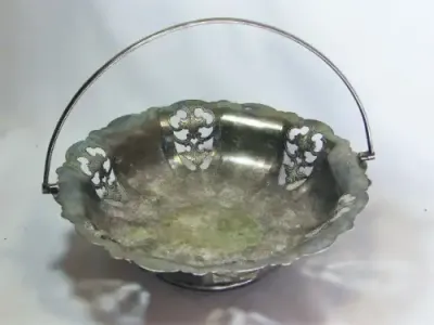 Small silverplated fruit bowl