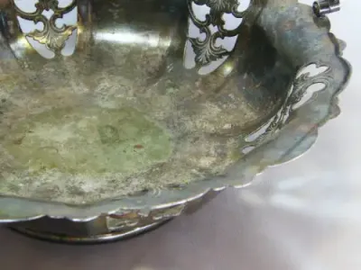 Small silverplated fruit bowl