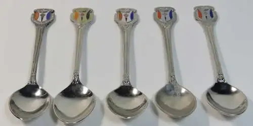 Lot of 4 plus 1 VLU-OVS spoons