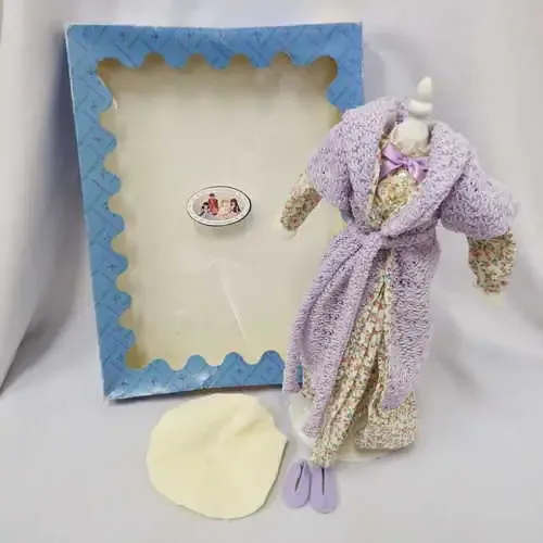 Madame Alexander - Little Women - Meg`s Nightgown #18650 - Never used