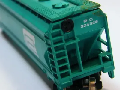Vintage Bachmann Penn Central Centerflow Hopper wagon - N-gauge - as per photo