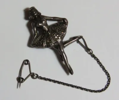 Pin brooch ballerina - Marcasite - Lovely with safety chain