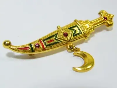Vintage Jambiya Khukuri knife brooch - as per photo