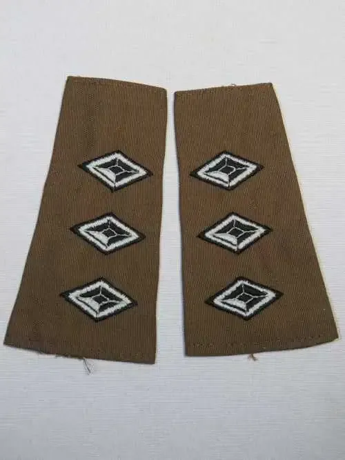 Pair of SWA Captain epaulettes