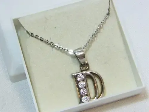 Fashion necklace with sterling silver letter ` D ` pendant