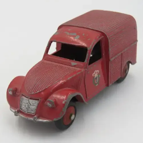 Meccano Dinky Toys #250 Citroen 2CV toy car - made in France