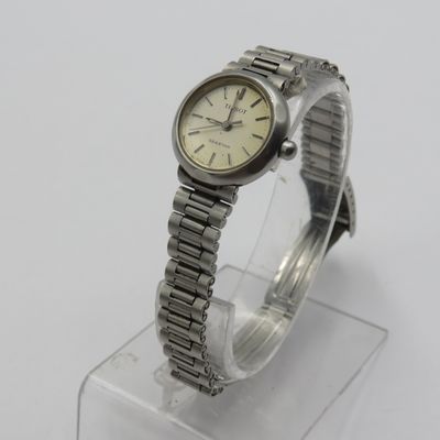 Vintage Tissot Seastar Quartz ladies watch