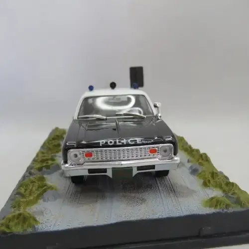 James Bond 007 Chevrolet Nova Police car - Live and let die