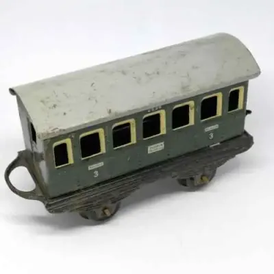 Vintage O-Gauge tinplate passenger coach #2454 - made in US Zone Germany
