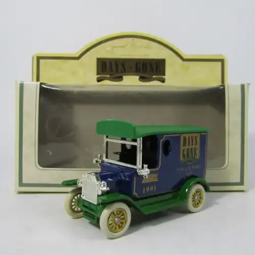 Lledo 1920 Ford Model T van - Days Gone 1991 collectors club model car in box