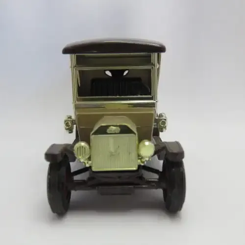 Matchbox 1912 Ford Model T - Motor 100 Silverstone circuit - Models of Yesteryear
