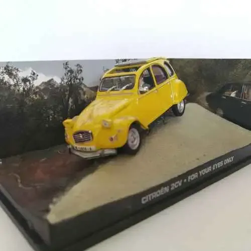 James Bond 007 - Citroen 2CV model car - For your eyes only