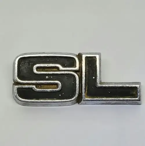 Vauxhall Victor SL badge - Vintage