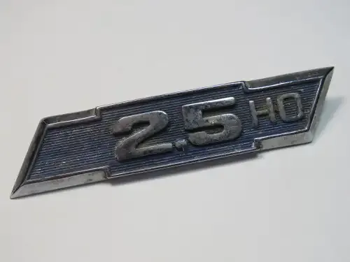 Chevrolet 2.5 HO vintage car badge - Metal