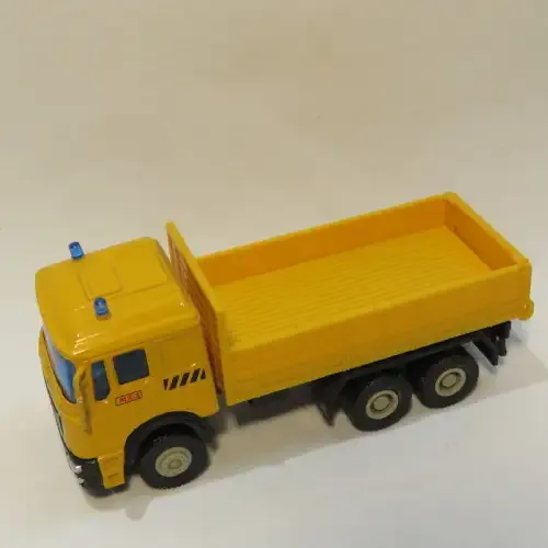Die-cast and metal construction truck