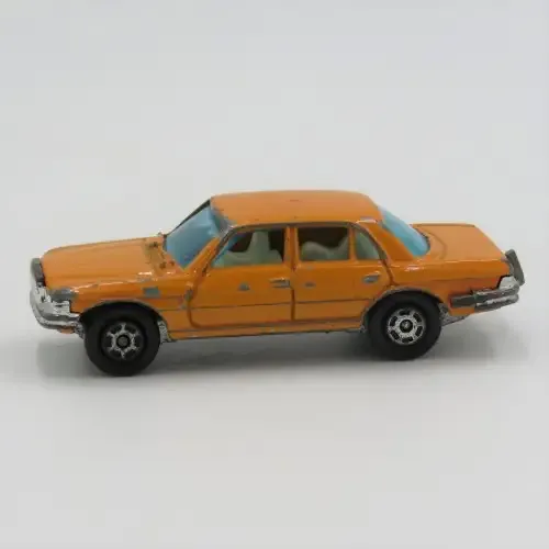 Yatming Mercedes-Benz 450 SEL toy car