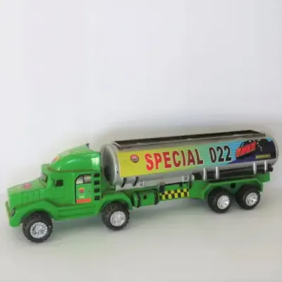 No name friction petrol tanker about 1:43 scale - All plastic