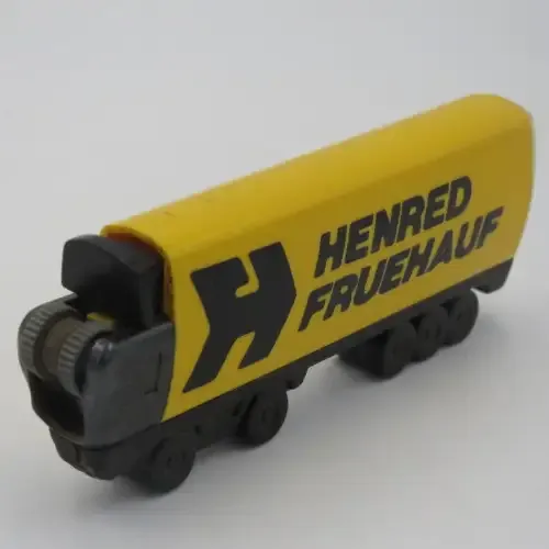 Hendred Fruehauf truck shaped pocket lighter