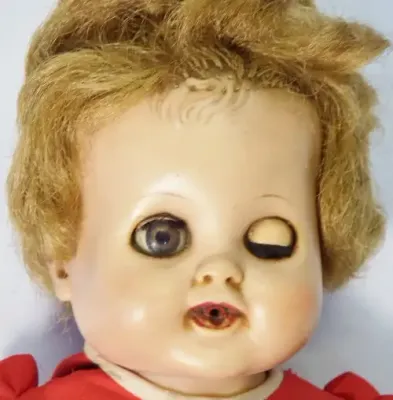 Madame Alexander `Kathy Cry` 1950`s Squeaker Doll - Can drink - 40 cm