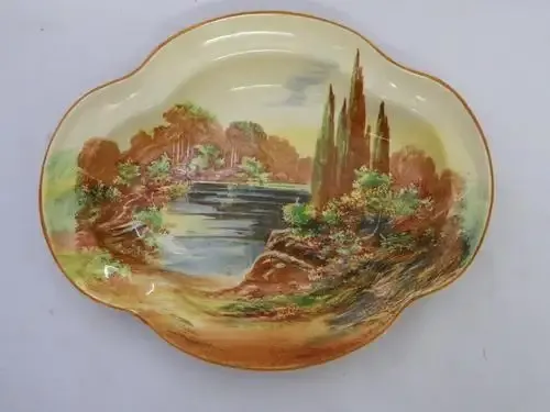 Royal Doulton -Woodley Dale - serving dish - made in England