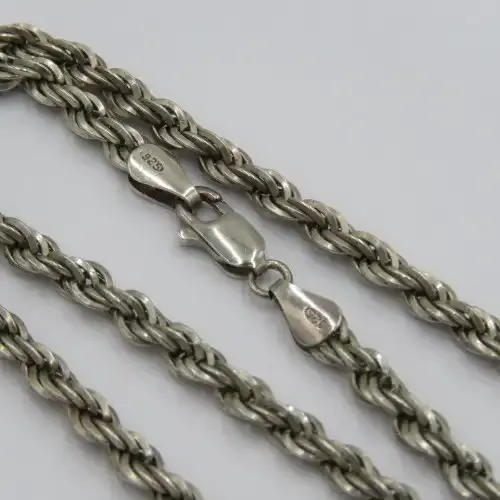 Sterling silver rope chain - Weighs 18,5 g - Length 45 cm