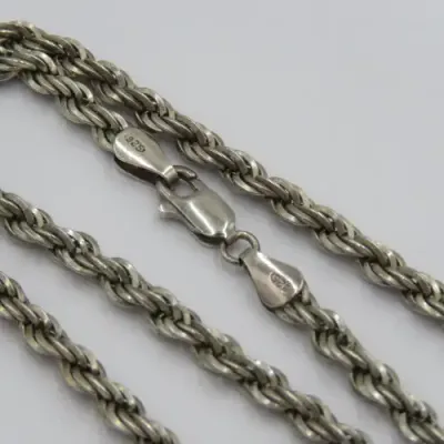 Sterling silver rope chain - Weighs 18,5 g - Length 45 cm