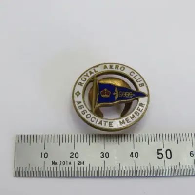 Royal Aero club member badge - Belonged to HE Fletcher - Flying cross recipient