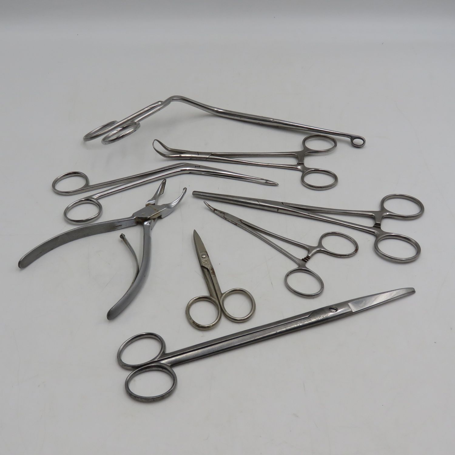 Lot of 10 Dentist and Doctors Tools - Stainless steel