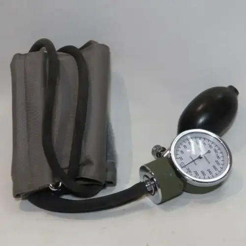 Vintage sphygmomanometer blood pressure tool with stethoscope - Excellent condition
