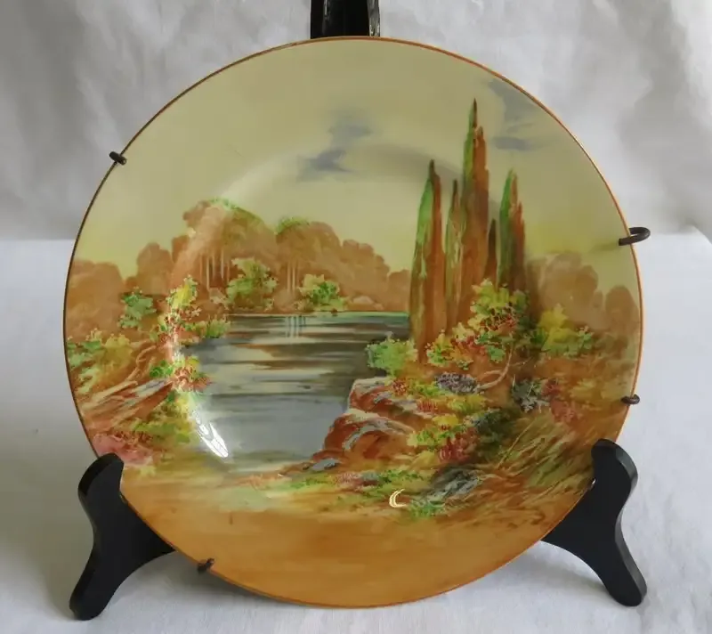 Royal Doulton `Woodley dale` plate
