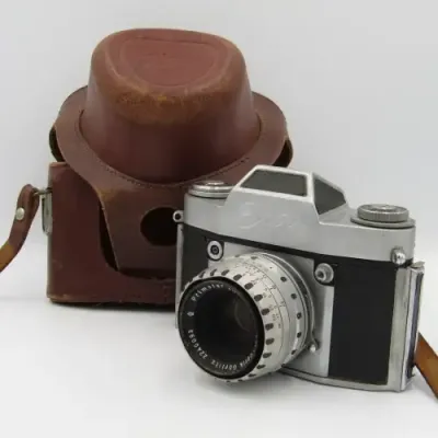 Ihagee Exa 2 SLR camera in leather case - needs cleaning &amp; service