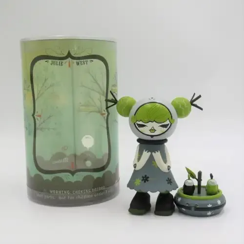 Strangeco Julie west figurine