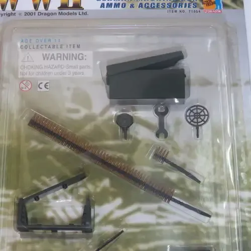 Dragon WW2 German machine gun ammo and accessories for GI Joe figurine - Still sealed