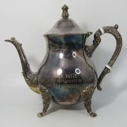 Vintage silver plated tea pot