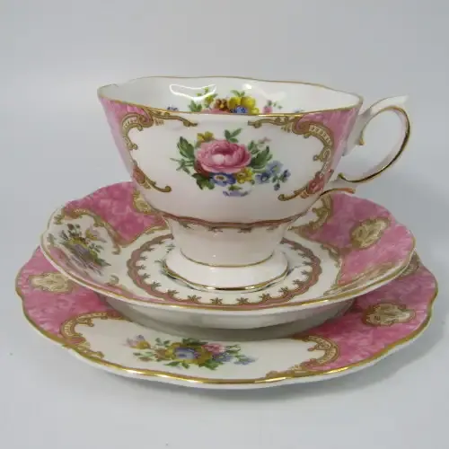 Royal Albert Lady Carlyle trio