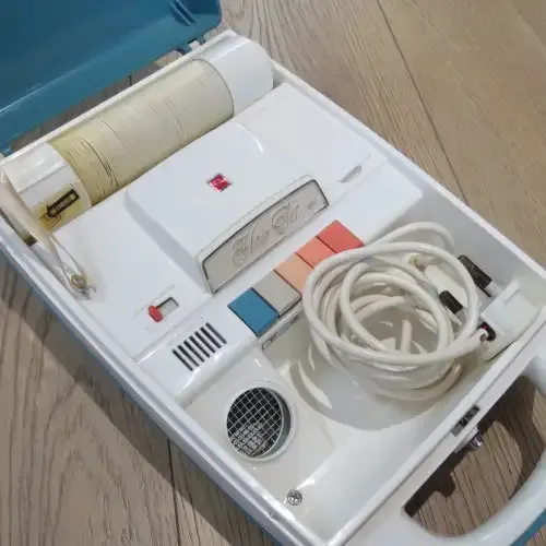 Vintage National MH-7 Hair Dryer in case - Working - Case size 37 x 23 cm