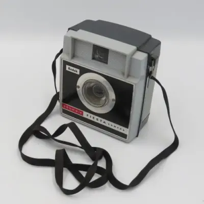 Kodak Brownie Fiesta camera in original box (1962-1966)