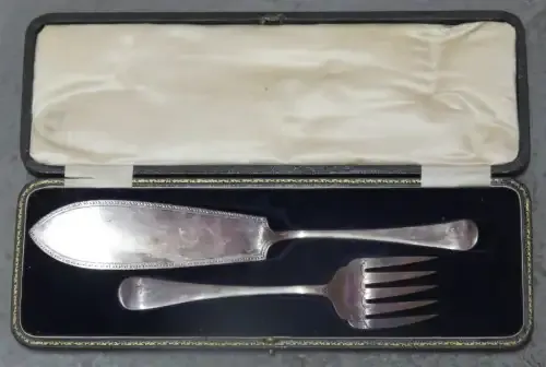 Dixon silverplate serving set - In box