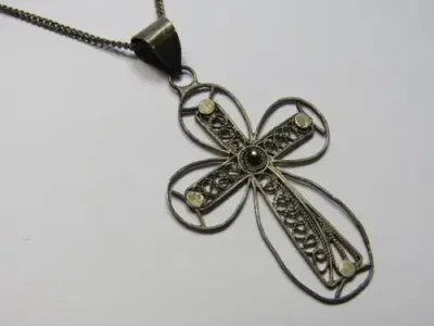 Antique silver filigree cross pendant with necklace - necklace 38cm length