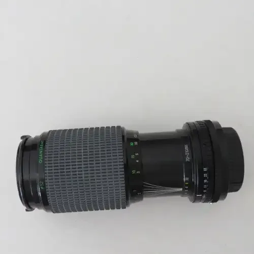 Quantaray 70-210mm f/4,5 lens - Clean