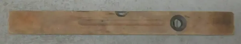 Antique Stanley wooden water level - No water in glass tubes - 8 x 76 cm