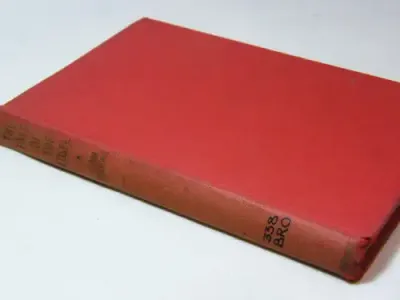 The fate of the Edsel by John Brooks - 1963 first edition - former library book