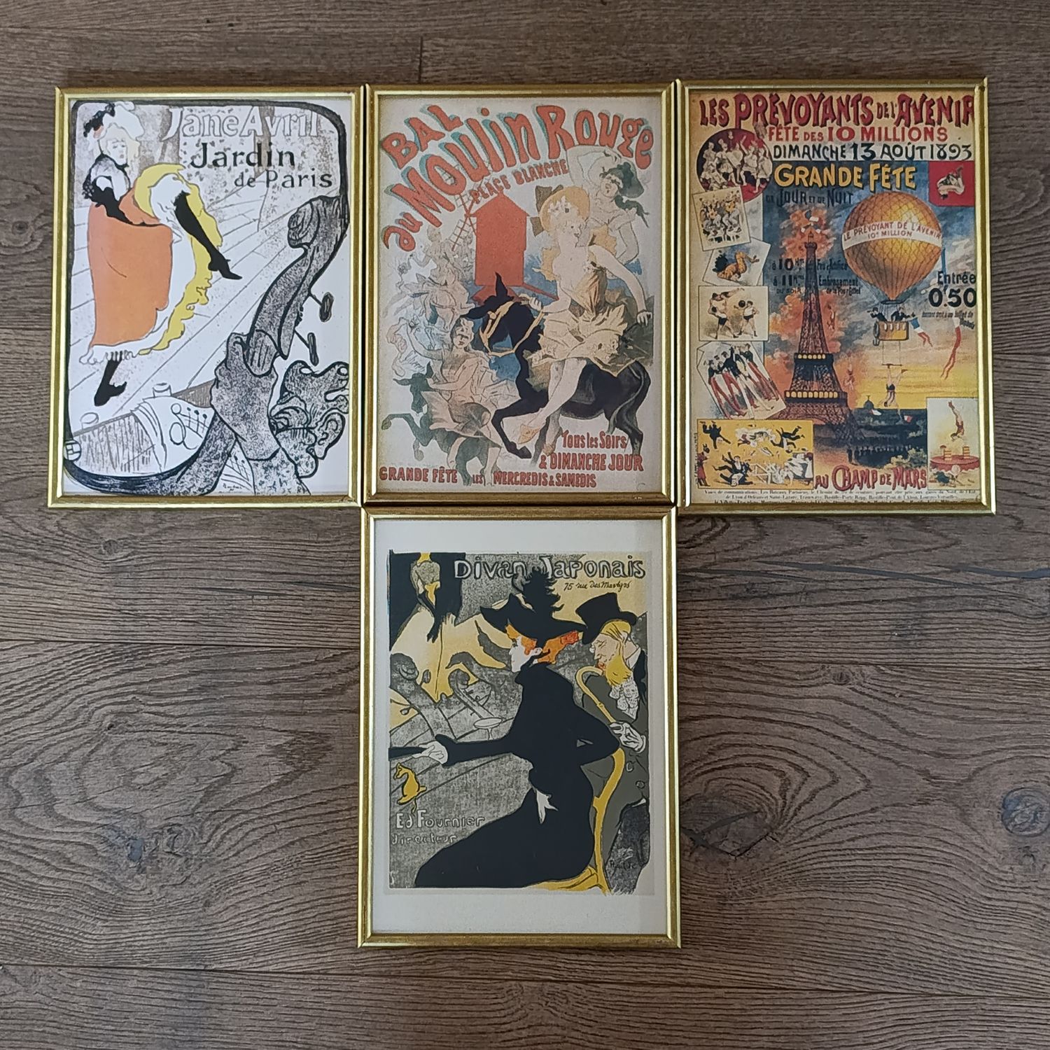 Lot of 4 vintage framed posters ftrom Paris