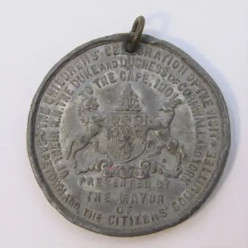 1901 medal celebrating the visit of the Duke and Dutches of Cornwall