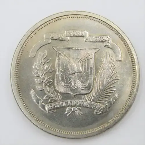 1980 Dominican Republic Crown Size DUARTE coin - only 20000 minted